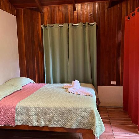 Arenal Rustic Lodge ラ・フォルトゥナ エクステリア 写真