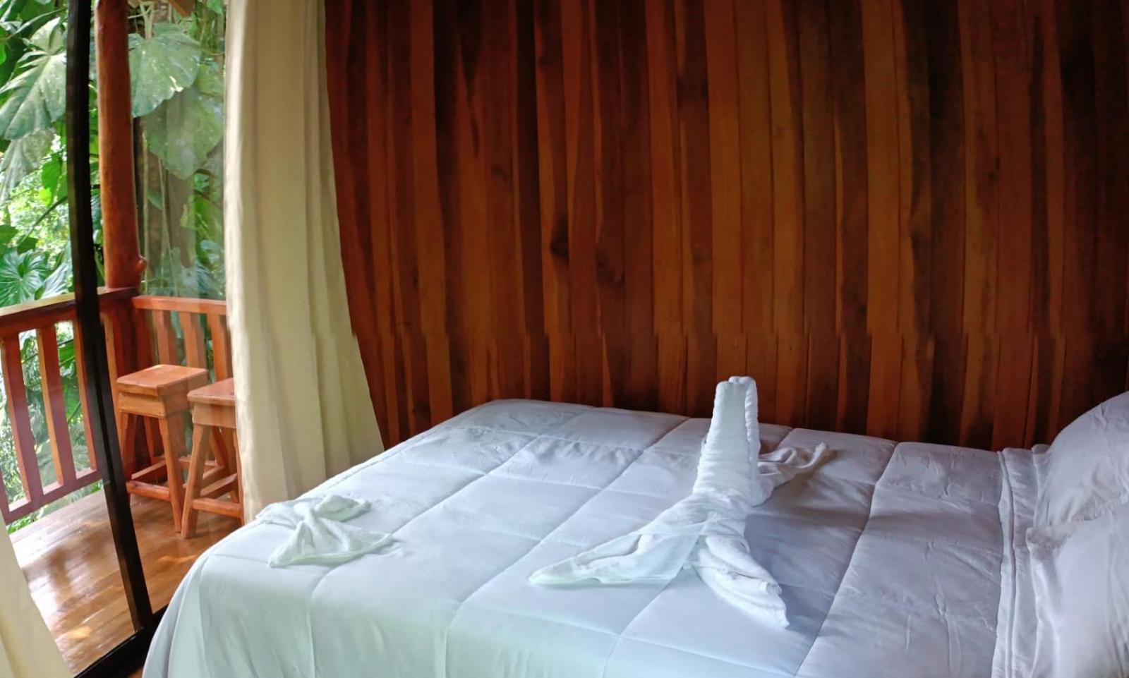 Arenal Rustic Lodge ラ・フォルトゥナ エクステリア 写真