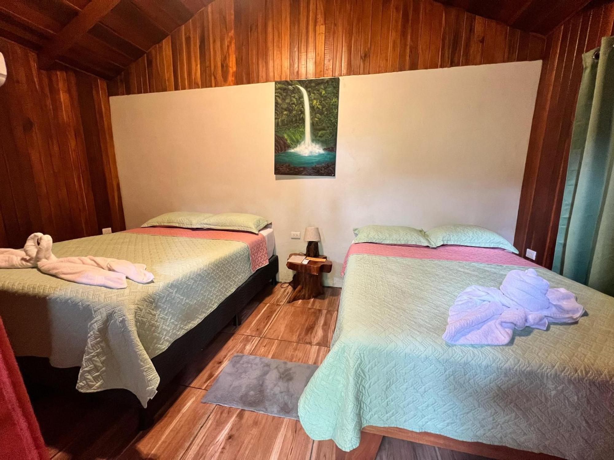 Arenal Rustic Lodge ラ・フォルトゥナ エクステリア 写真