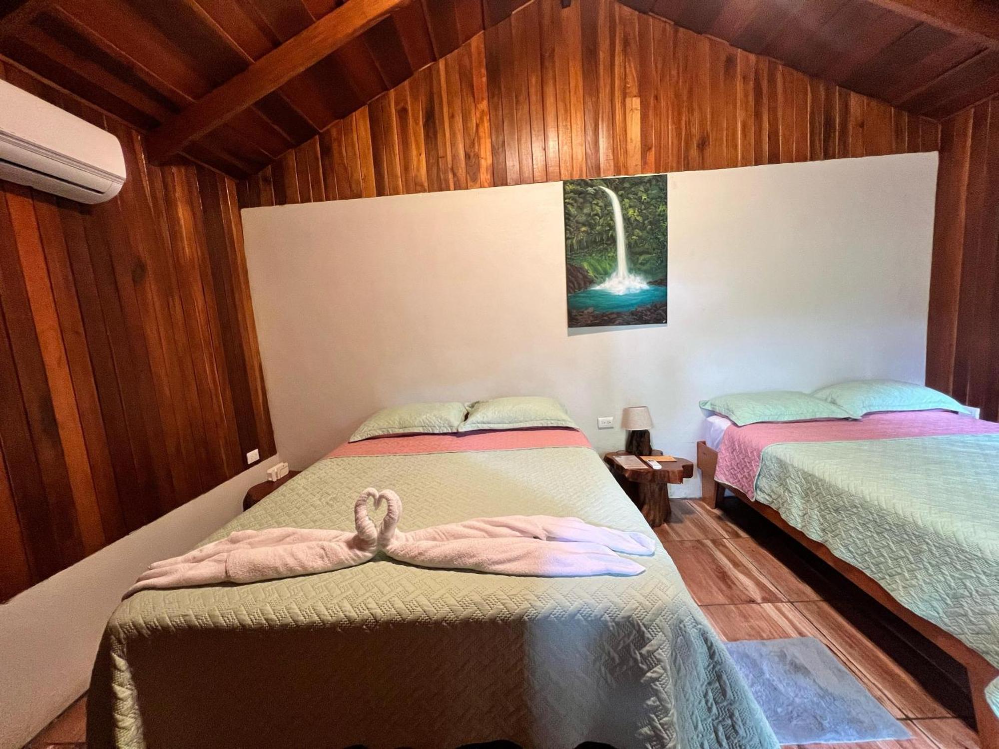 Arenal Rustic Lodge ラ・フォルトゥナ エクステリア 写真