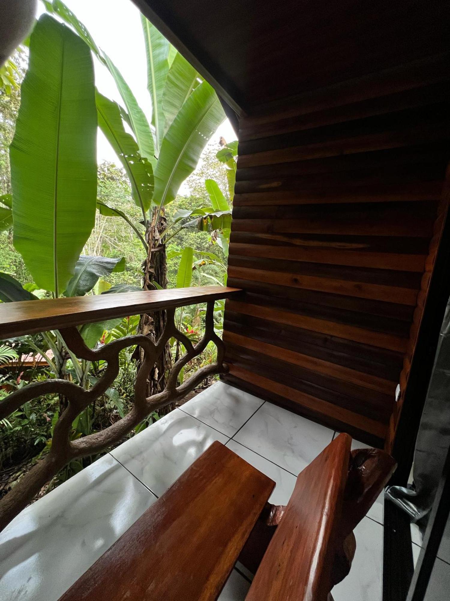 Arenal Rustic Lodge ラ・フォルトゥナ エクステリア 写真